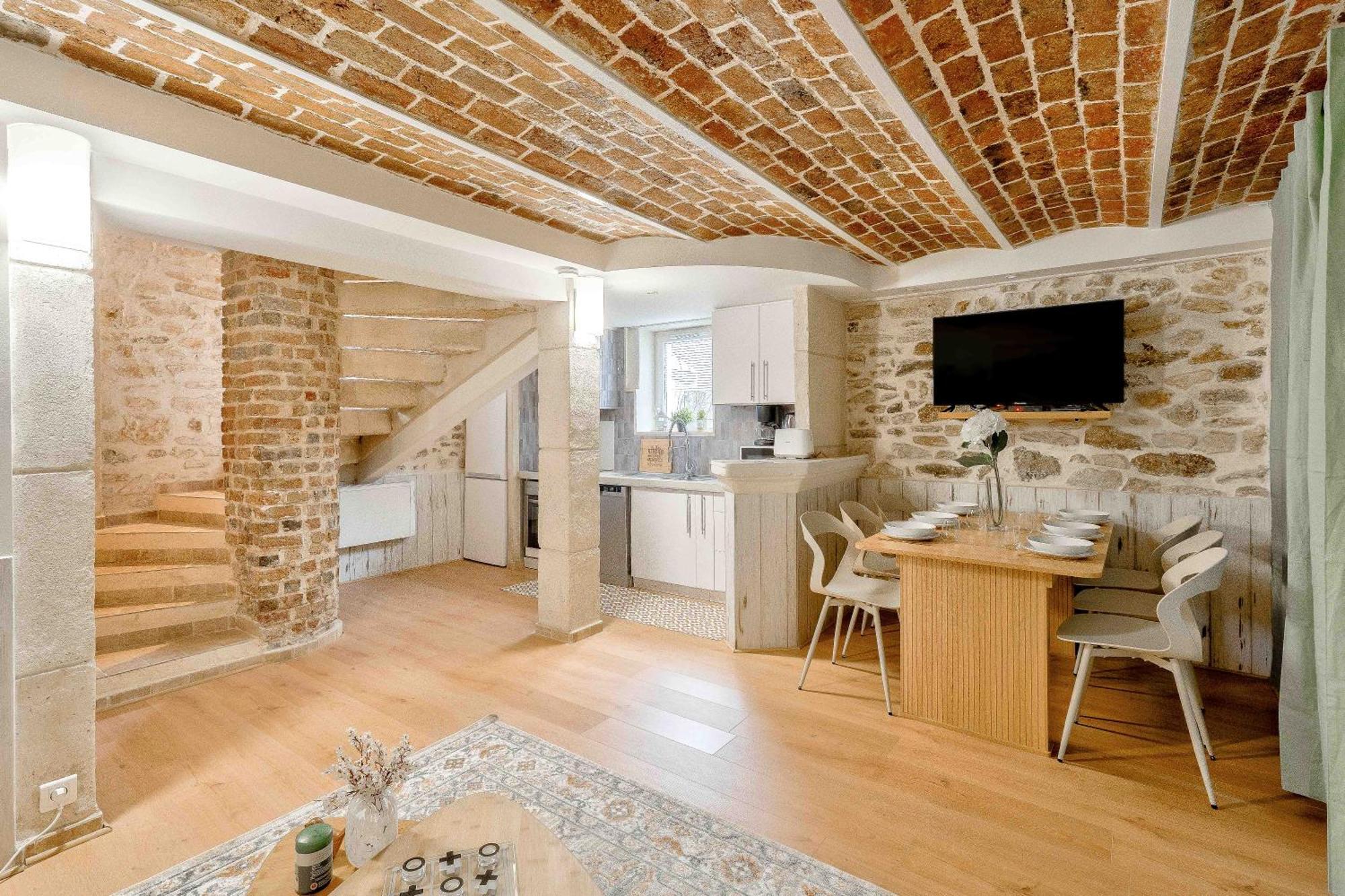 2Mn Walk Train Station - Paris 10Mn - Free Private Parking - From 1 To 8 Guests - Souplex - All Equipped - Completely Renovated Montmagny Exterior photo